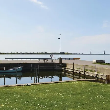 Holiday Kvaernen V Bogø By